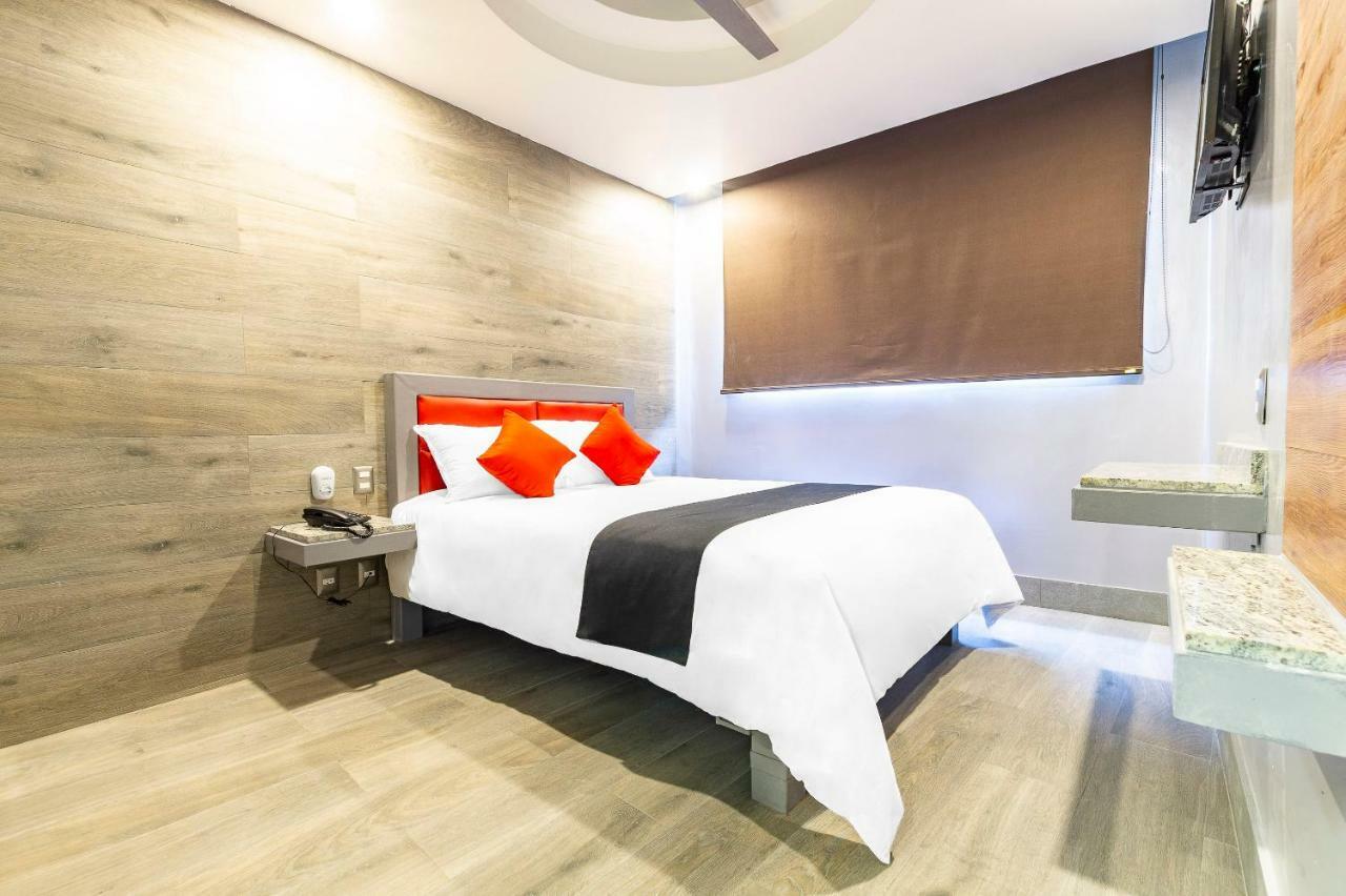 Hotel Sonora, Centro Historico Mexico City